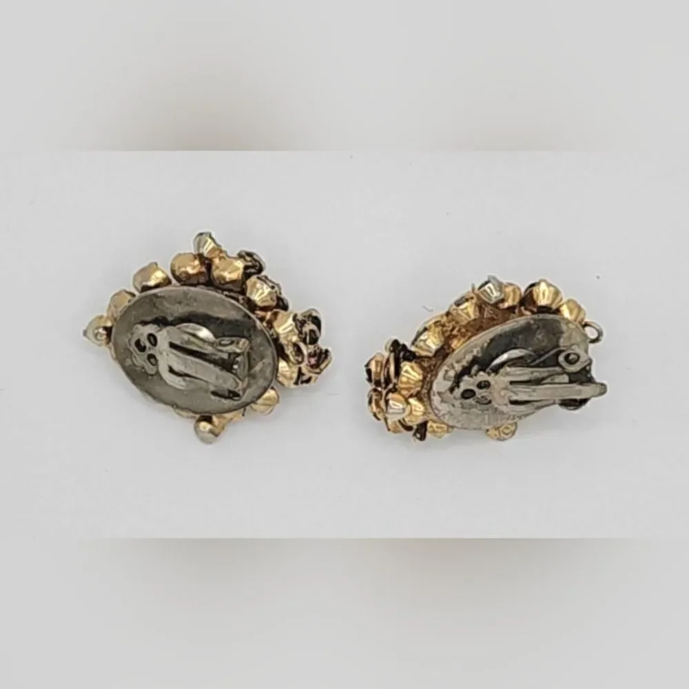 Vintage Gold Peridot Amethyst floral fillagree clip on earrings